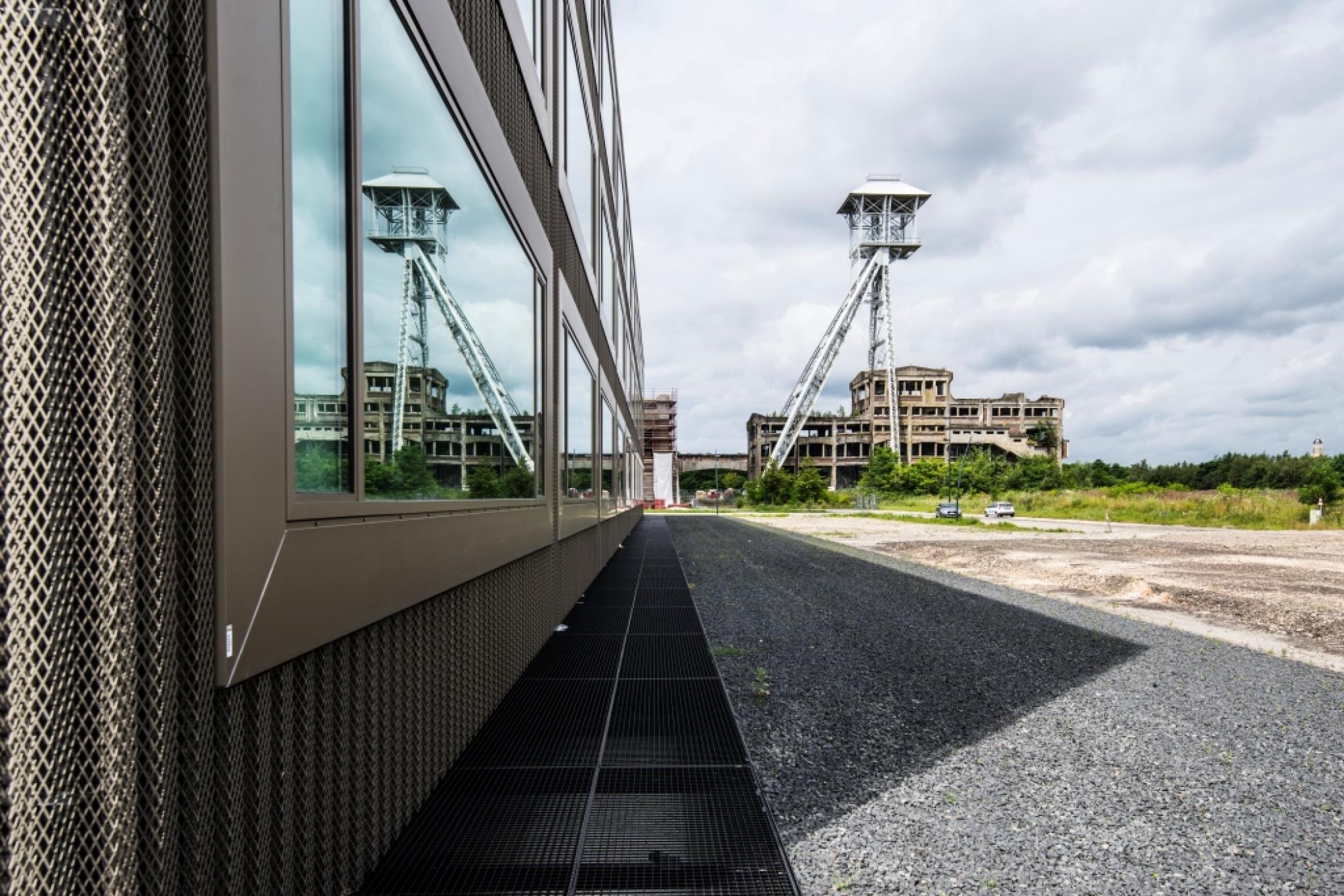EnergyVille I weerspiegeling schachttoren